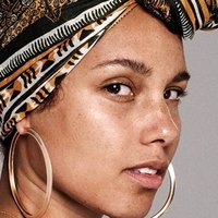 Alicia Keys Desnuda