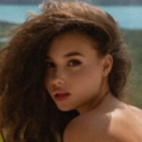 Aliya Yalaya Desnuda