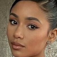 Ally Rossel Desnuda