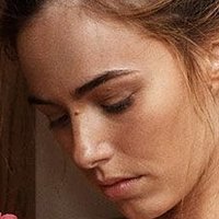 Anthea Page Desnuda