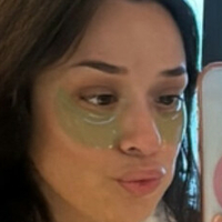 Bailey Flores Desnuda