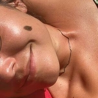 Bella Camero Desnuda