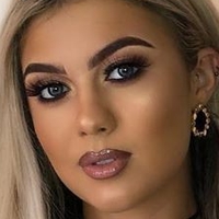 Belle Hassan Desnuda