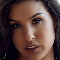 Bruna Redecker Desnuda