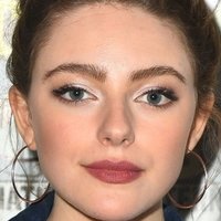 Danielle Rose Russell Desnuda