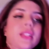 delettra Desnuda