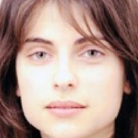 Emeline Becuwe Desnuda
