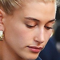Hailey Bieber Desnuda