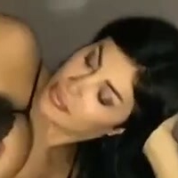 Heves Güzel Desnuda