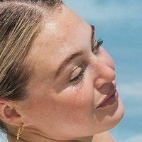 Iskara Lawrence Desnuda