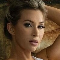 Jaclyn Crowe Desnuda