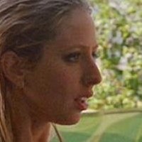 Julia Levy-Boeken Desnuda