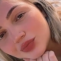 Juliane Felix Desnuda