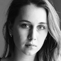 Julie Brochorst Andersen Desnuda