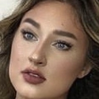 Katie Esther Desnuda