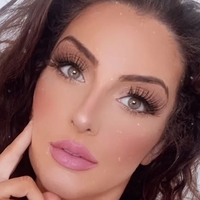 Kayleigh Rose Dematos Desnuda