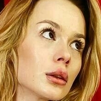 linaroyalty Desnuda