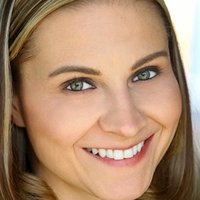 Linda Burzynski Desnuda