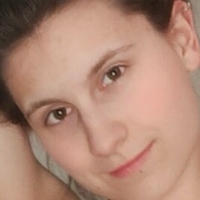lucyschiller Desnuda