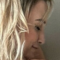 Maverick Actual Desnuda