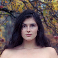 Maya Tihtiyas Desnuda