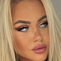 Natalie Rihova Desnuda