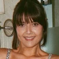 Patti Harrison Desnuda