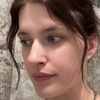 Saskia Fröhlich Desnuda