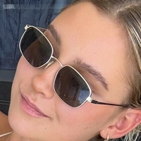 Shannon Neaves Desnuda