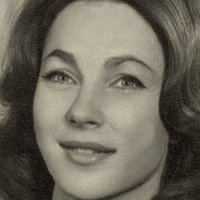 Shirley Anne Field Desnuda