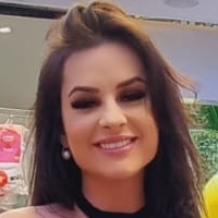 Suelen Lucca Desnuda