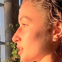 Szonja Stollar Desnuda