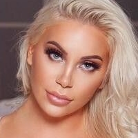 Tara Tabitha Desnuda