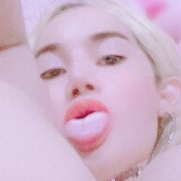 TS Valentinats4m Desnuda
