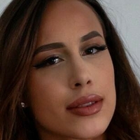 Vivien Hupczik Desnuda